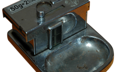 Nr. 4 – Streichholzautomat, Modell: Unbekannt, Farbe: Verchromt
