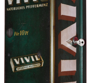 Nr. 16 – Süßwarenautomat, „VIVIL“, Modell: wahrscheinlich Hercules, Farbe: Grün, Weiß, Gold