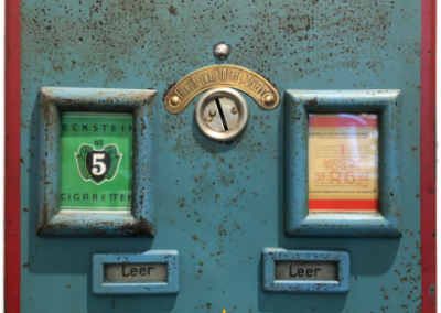Nr. 72 – Zigarettenautomat 2 Schacht, Modell: Unbekannt, Farbe: Blau, Rot